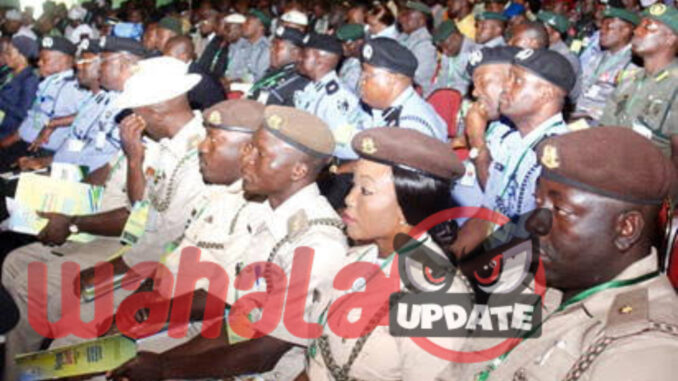 Federal Government: Suspends Paramilitary Recruitment