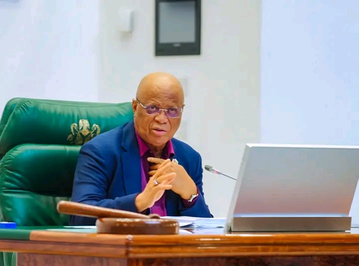 Gov. Eno releases ₦123.5bn road funds